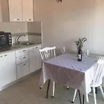 Rubin Jelsa Jelsa (Hvar)