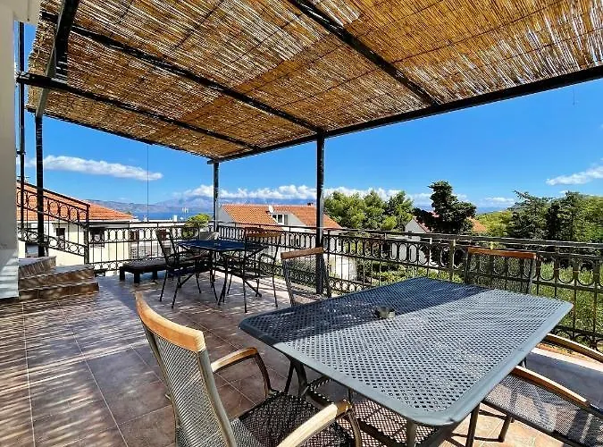 Rubin Appartamento Jelsa (Hvar)