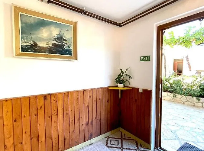 Rubin Appartamento Jelsa (Hvar)