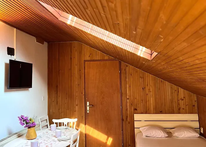 Rubin Apartamento Jelsa (Hvar)